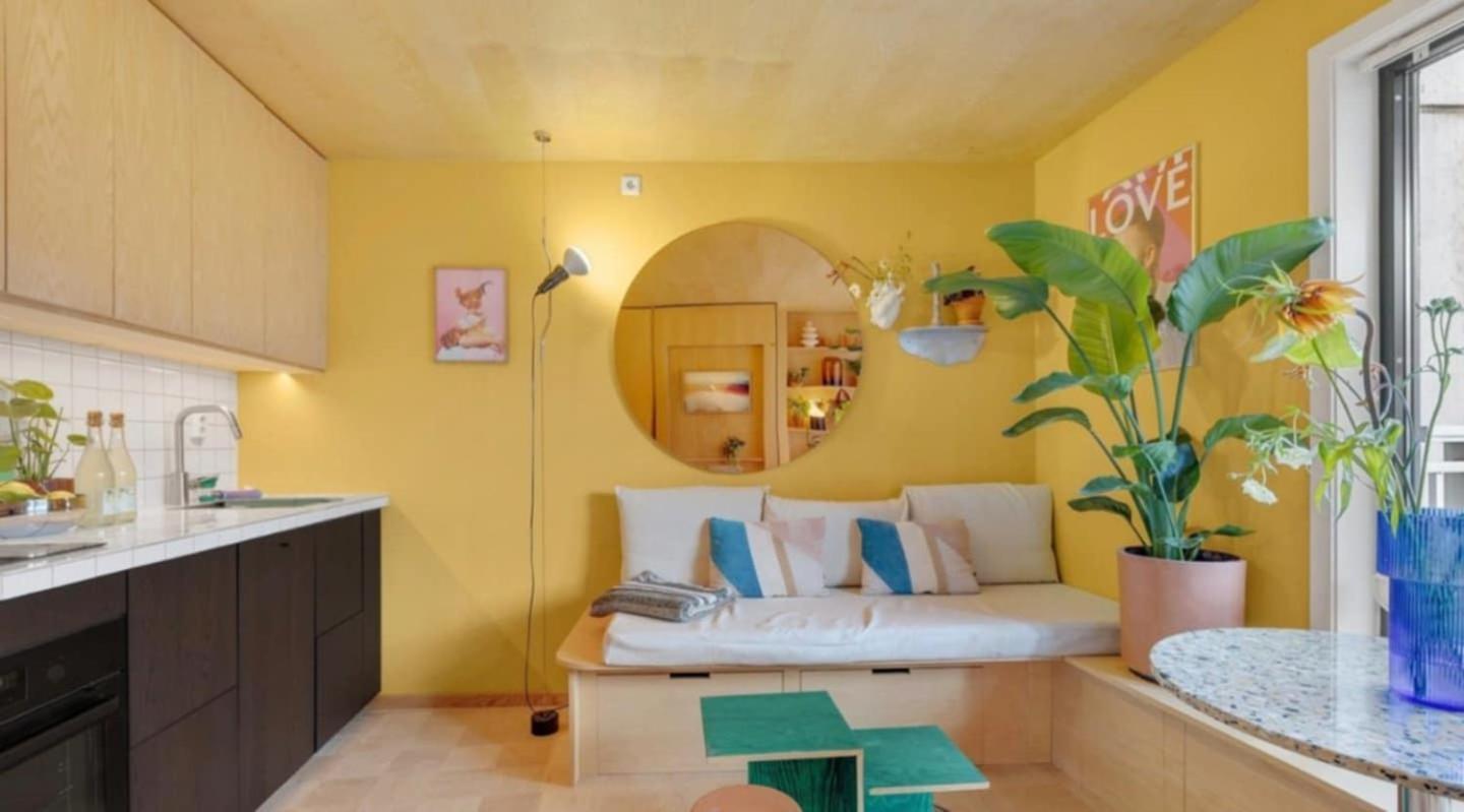 Stylish With Sunny Balcony Apartamento *